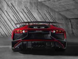 2015LP 750-4 Superveloce w^