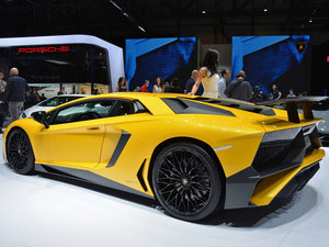 2015LP 750-4 Superveloce w^