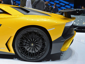 2015LP 750-4 Superveloce ^