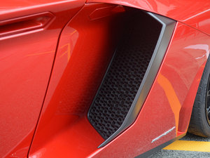 2015LP 750-4 Superveloce ^