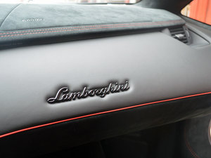 2015款LP 750-4 Superveloce 空间座椅