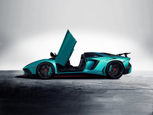 2015LP 750-4 Superveloce  w^