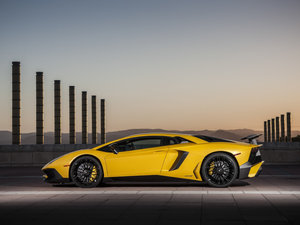 2015LP 750-4 Superveloce w^