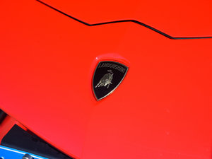 2011LP 700-4 (x)(ji)^