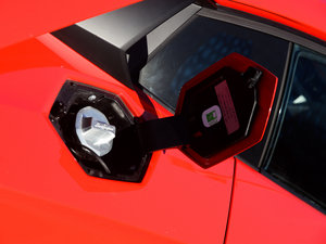 2011款LP 700-4 油箱盖