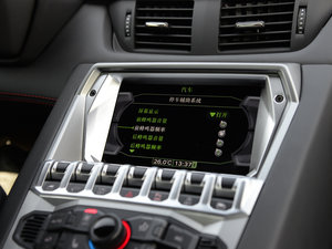 2011LP 700-4 п؅^(q)