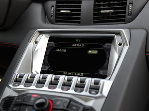 2011LP 700-4 п؅^(q)