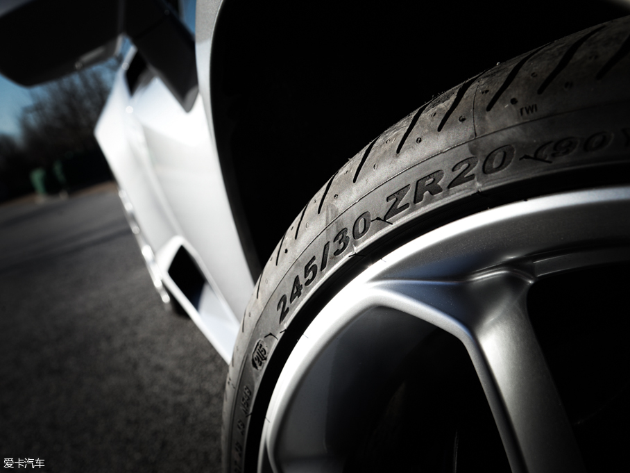 2016Huracn LP 600-4 Ї