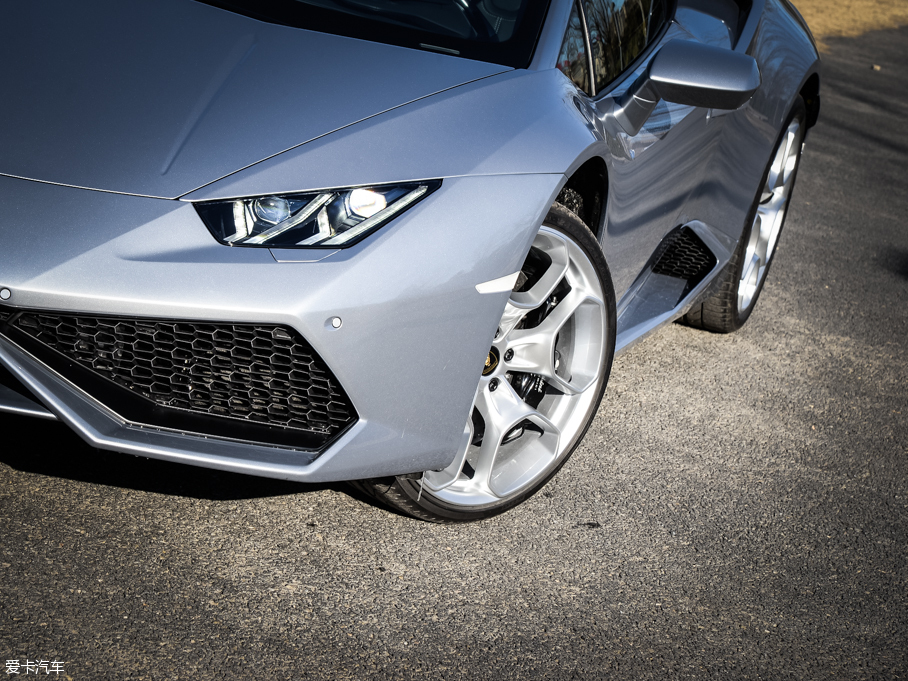 2016Huracn LP 600-4 Ї