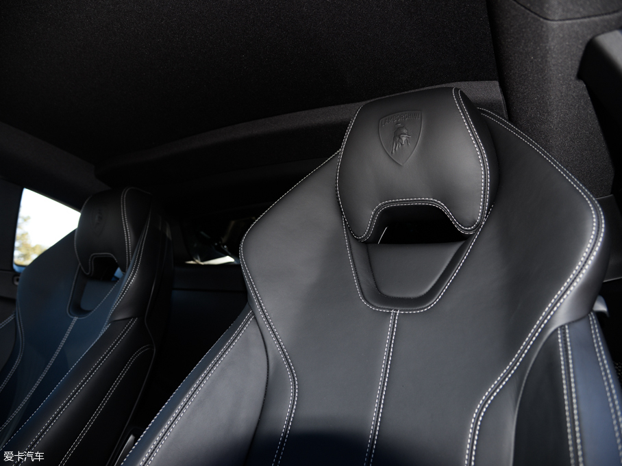 2016Huracn LP 600-4 Ї