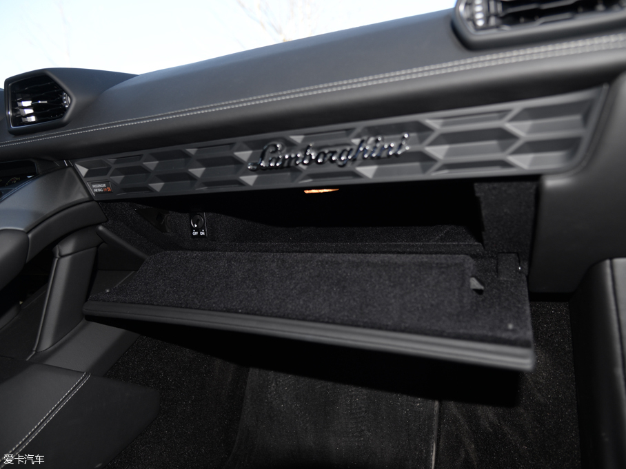 2016Huracn LP 600-4 Ї