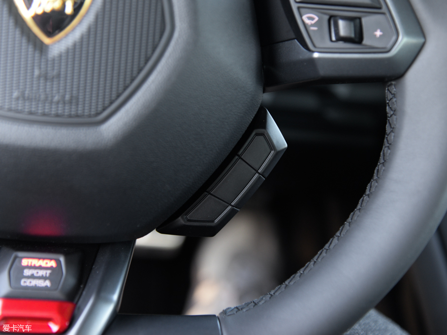 2016Huracn LP 600-4 Ї