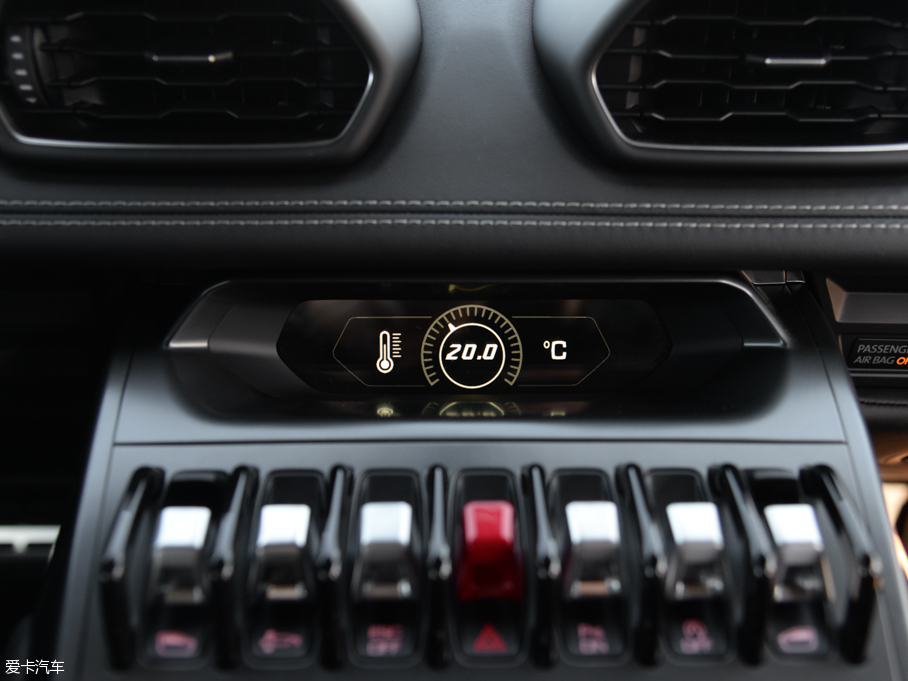 2016Huracn LP 600-4 Ї