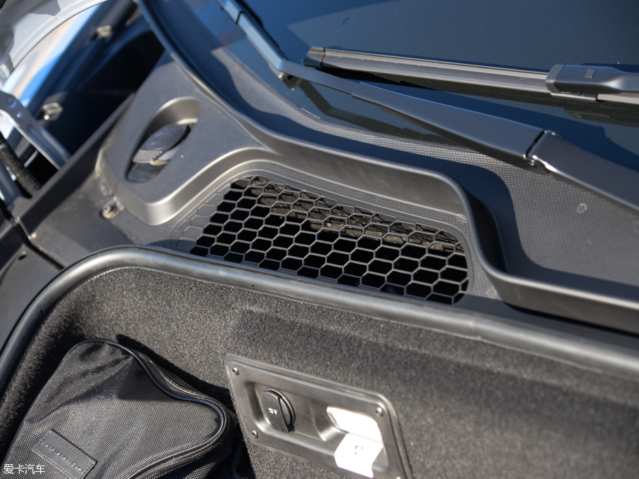 2016Huracn LP 600-4 Ї