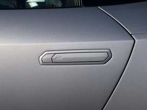 2016LP 600-4 Ї (ji)^