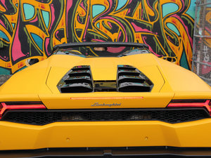 2016Huracan  (x)(ji)^