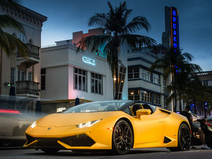 2016Huracan  w^