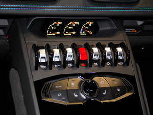 2016610-4 Avio п؅^(q)