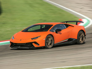 2017Performante w^