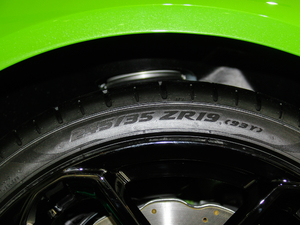 2017RWD Spyder ݆̥ߴ