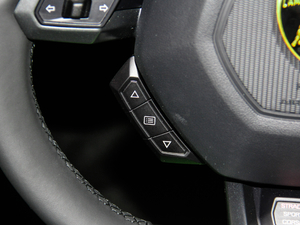 2017RWD Spyder п؅^(q)