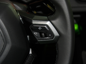 2017RWD Spyder п؅^(q)