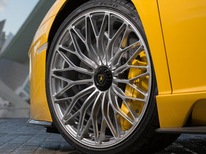 2017A(y)ventador S (x)(ji)^