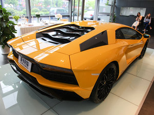 2017款Aventador S 整体外观