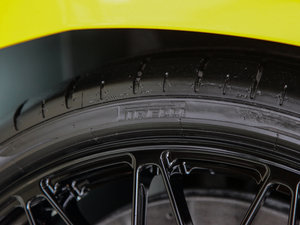 2017A(y)ventador S (x)(ji)^