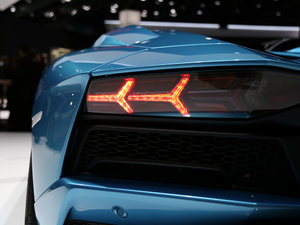 2018Aventador S Roadster ^