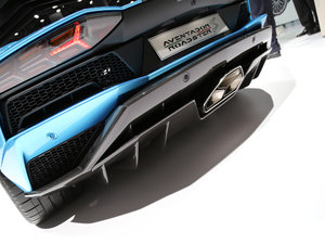 2018Aventador S Roadster ^