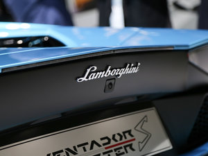 2018Aventador S Roadster ^