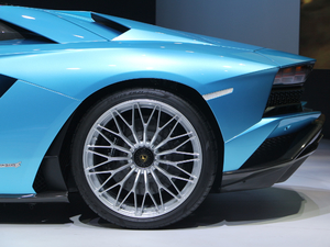 2018Aventador S Roadster ^