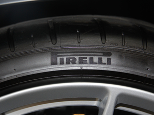 2018Aventador S Roadster ݆̥Ʒ