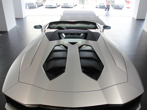 2018Aventador S Roadster ^