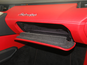 2018A(y)ventador S Roadster 