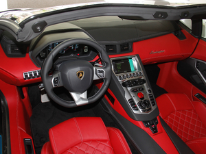 2018Aventador S Roadster п؅^