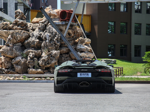 2018Aventador S Roadster w^