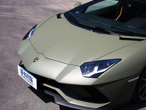 2018Aventador S Roadster ^