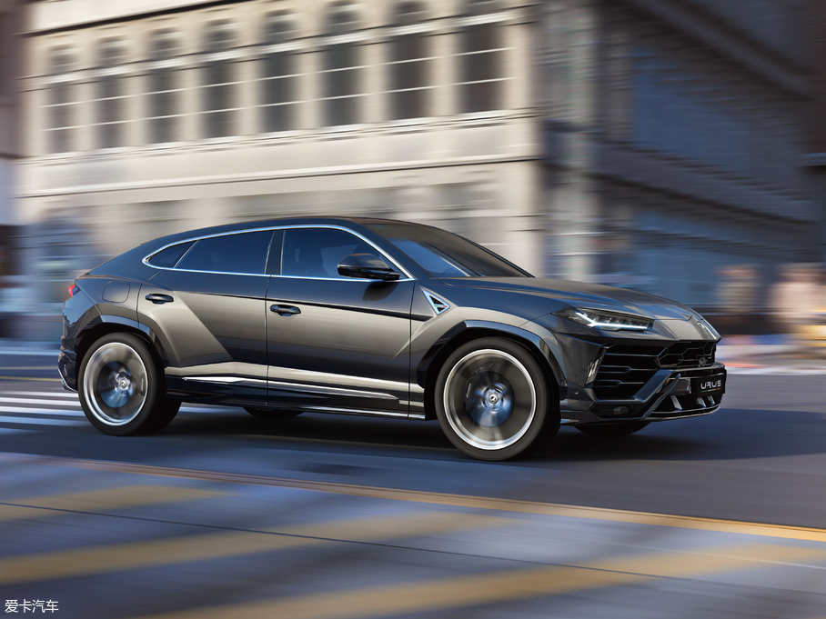 2018Urus 4.0T V8