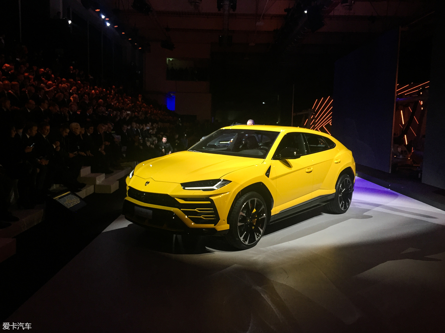 2018Urus 4.0T V8