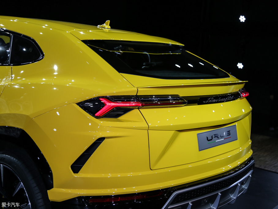 2018Urus 4.0T V8