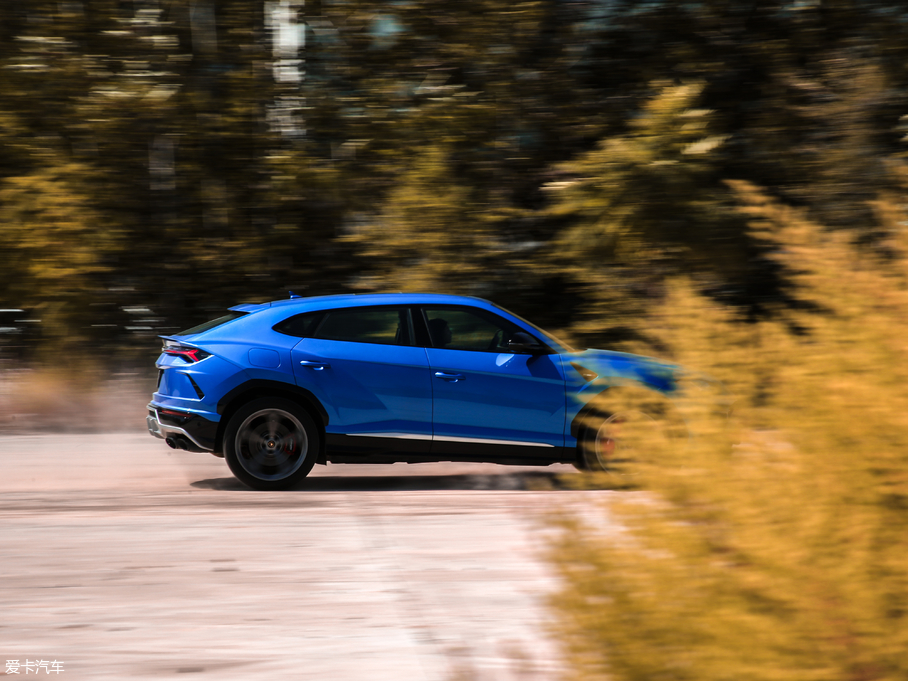 2018Urus 4.0T V8