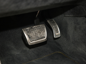 20184.0T V8 п؅^(q)