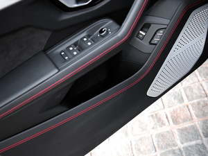 20184.0T V8 ǰT(ch)g