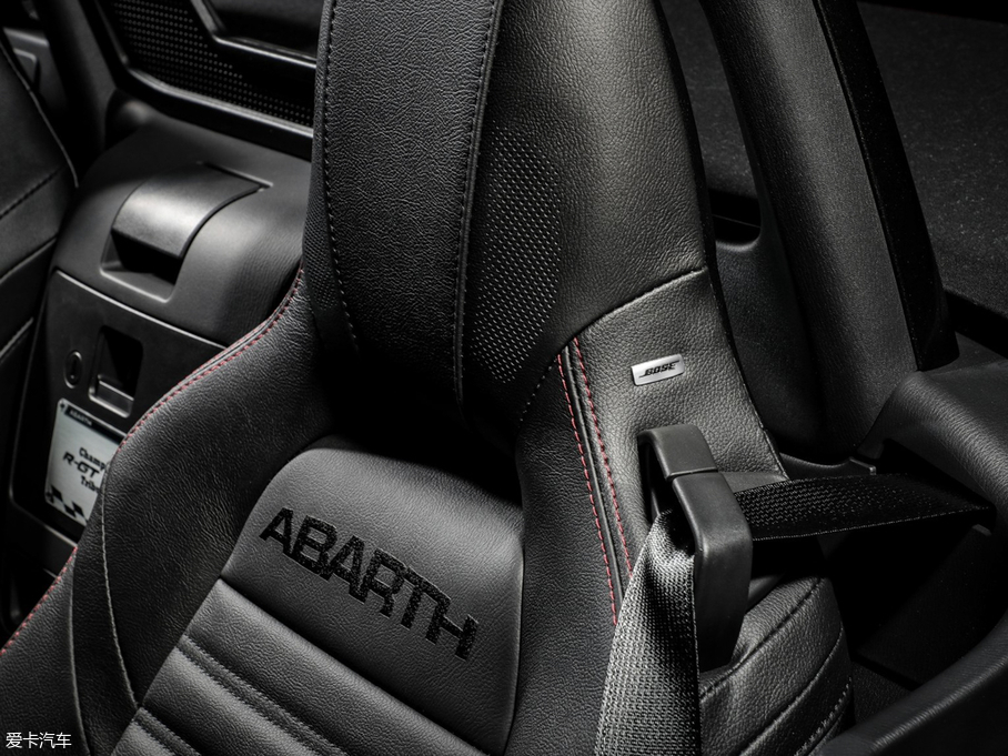 2019Ɓ124 124 Abarth Rally Tribute