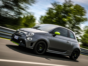 2020 595 Abarth Pista w^