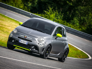 2020 595 Abarth Pista w^
