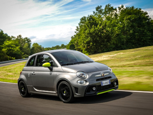 2020 595 Abarth Pista w^