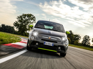 2020 595 Abarth Pista w^